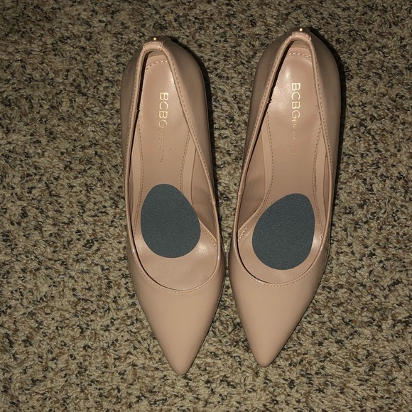 Shell colored high heels🤗 - Picture 3 of 4